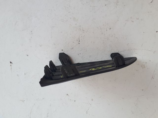 bontott TOYOTA YARIS Hátsó Lökhárító Alsó (Műanyag)