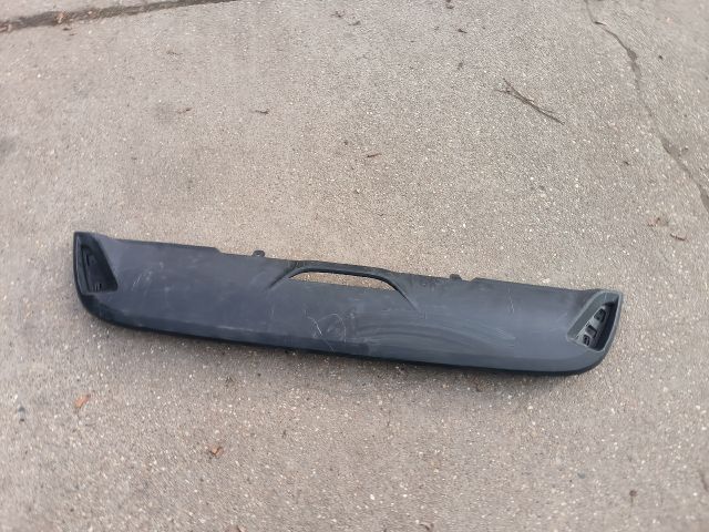 bontott TOYOTA YARIS Hátsó Lökhárító Alsó (Műanyag)