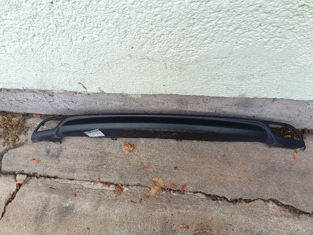 bontott TOYOTA YARIS Hátsó Lökhárító Alsó (Műanyag)