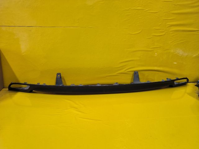 bontott TOYOTA YARIS Hátsó Lökhárító Légterelő