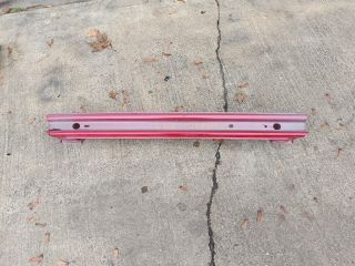 bontott TOYOTA YARIS Hátsó Lökhárító Merevítő (Fém)