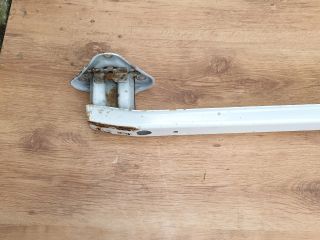 bontott TOYOTA YARIS Hátsó Lökhárító Merevítő (Fém)