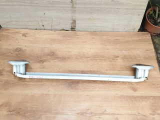 bontott TOYOTA YARIS Hátsó Lökhárító Merevítő (Fém)