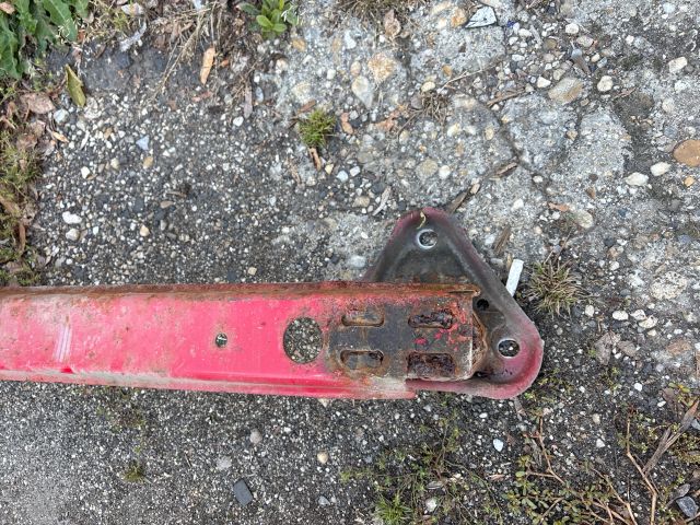 bontott TOYOTA YARIS Hátsó Lökhárító Merevítő (Fém)