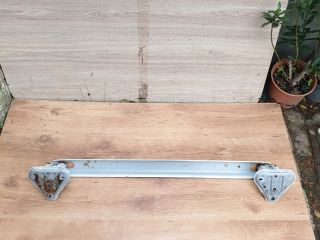 bontott TOYOTA YARIS Hátsó Lökhárító Merevítő (Fém)