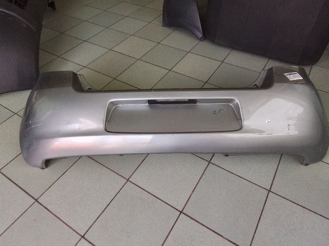 bontott TOYOTA YARIS Hátsó Lökhárító (Részeivel)