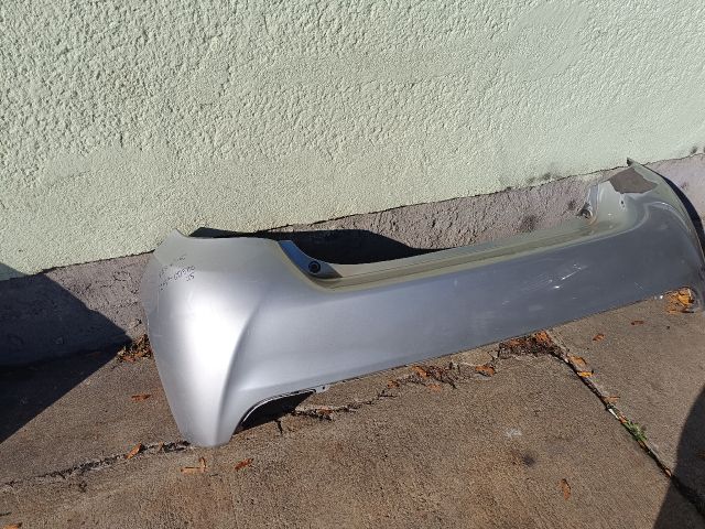 bontott TOYOTA YARIS Hátsó Lökhárító (Részeivel)