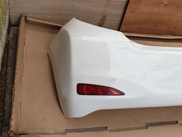 bontott TOYOTA YARIS Hátsó Lökhárító (Részeivel)