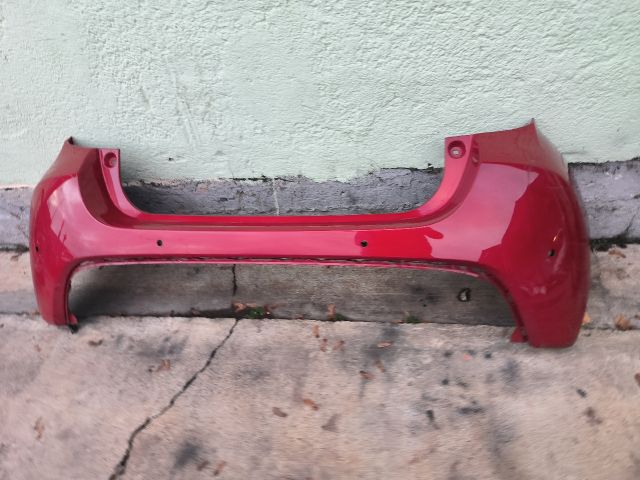 bontott TOYOTA YARIS Hátsó Lökhárító (Részeivel)