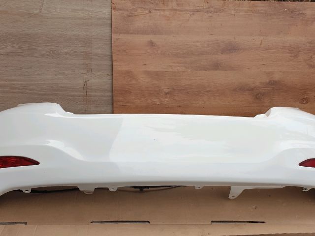 bontott TOYOTA YARIS Hátsó Lökhárító (Részeivel)