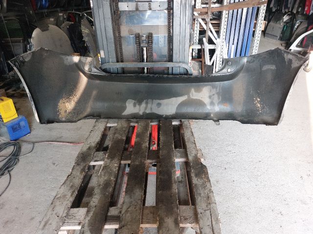 bontott TOYOTA YARIS Hátsó Lökhárító (Részeivel)