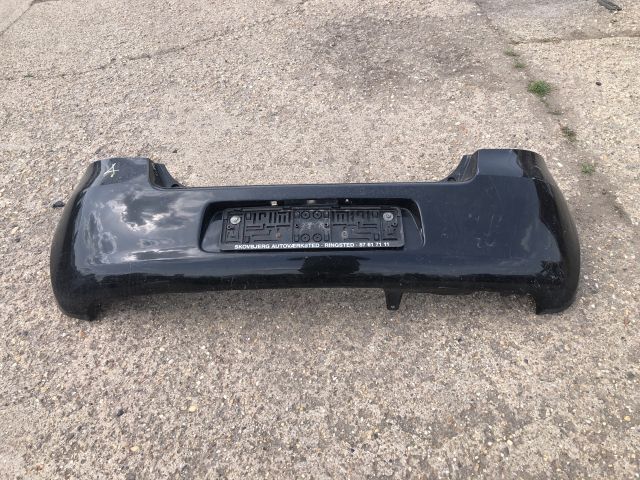 bontott TOYOTA YARIS Hátsó Lökhárító (Részeivel)