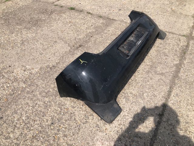 bontott TOYOTA YARIS Hátsó Lökhárító (Részeivel)