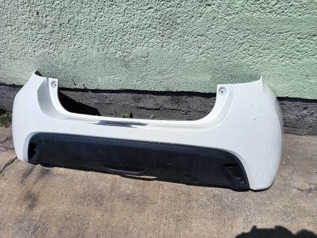 bontott TOYOTA YARIS Hátsó Lökhárító (Részeivel)