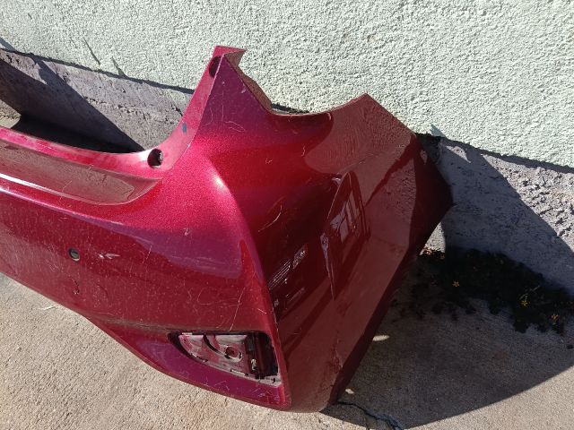 bontott TOYOTA YARIS Hátsó Lökhárító (Részeivel)