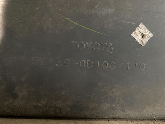 bontott TOYOTA YARIS Hátsó Lökhárító (Üresen)