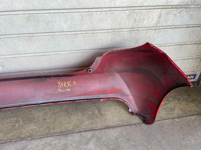 bontott TOYOTA YARIS Hátsó Lökhárító (Üresen)