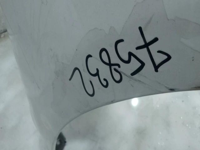 bontott TOYOTA YARIS Hátsó Lökhárító (Üresen)