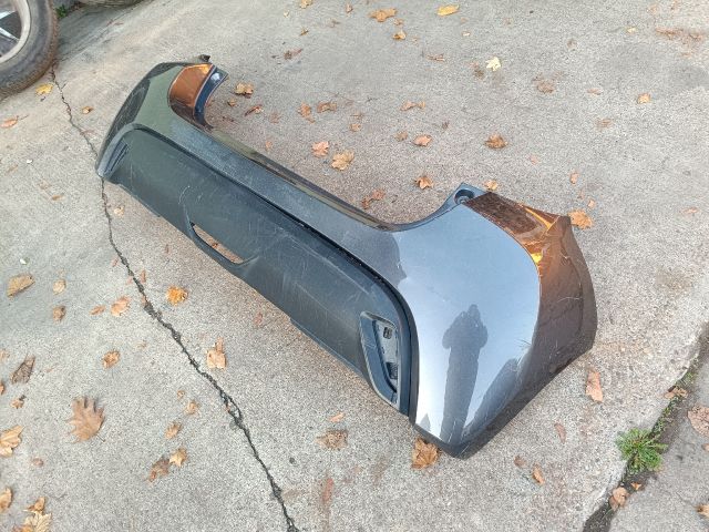 bontott TOYOTA YARIS Hátsó Lökhárító (Üresen)