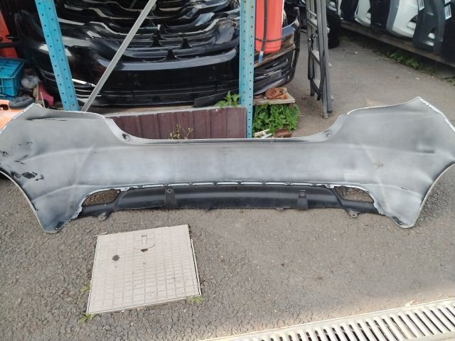 bontott TOYOTA YARIS Hátsó Lökhárító (Üresen)