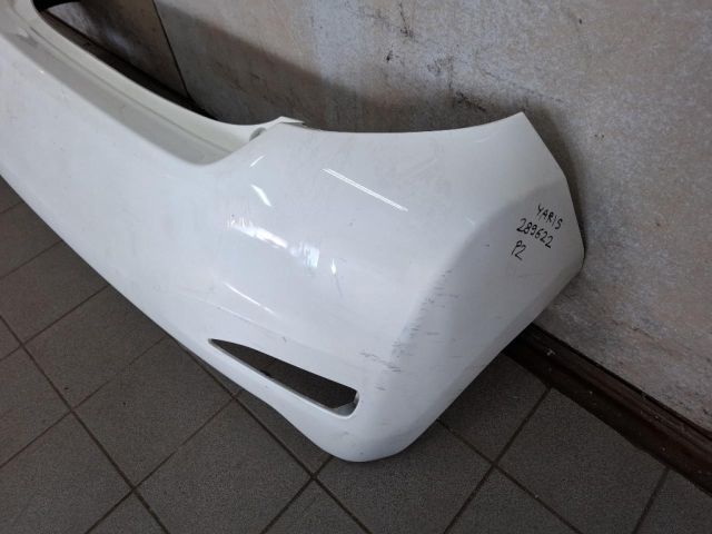 bontott TOYOTA YARIS Hátsó Lökhárító (Üresen)