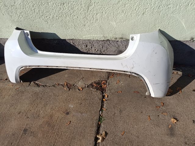 bontott TOYOTA YARIS Hátsó Lökhárító (Üresen)