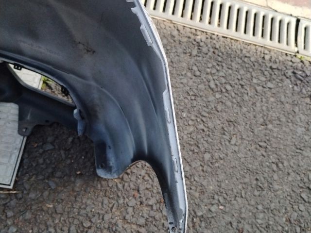 bontott TOYOTA YARIS Hátsó Lökhárító (Üresen)