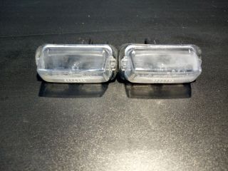 bontott TOYOTA YARIS Hátsó Rendszámtábla Világítás