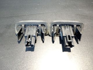 bontott TOYOTA YARIS Hátsó Rendszámtábla Világítás