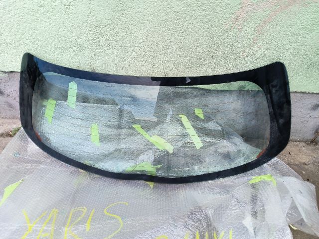 bontott TOYOTA YARIS Hátsó Szélvédő