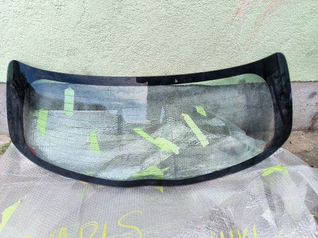 bontott TOYOTA YARIS Hátsó Szélvédő