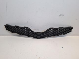 bontott TOYOTA YARIS Hűtőrács