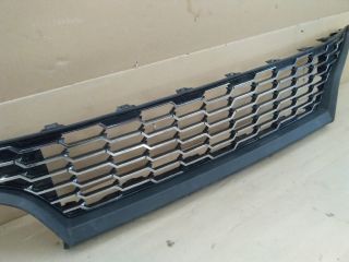 bontott TOYOTA YARIS Hűtőrács