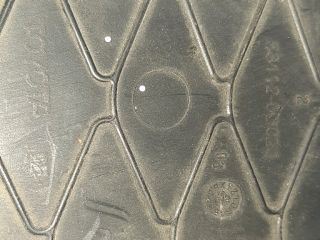 bontott TOYOTA YARIS Hűtőrács