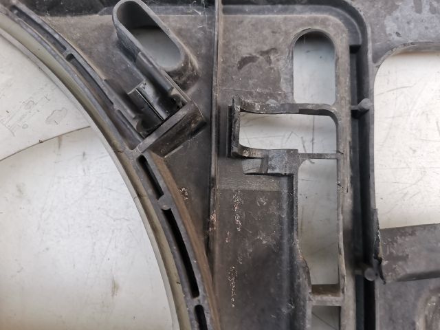 bontott TOYOTA YARIS Hűtőventilátor