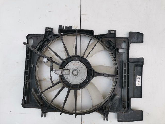 bontott TOYOTA YARIS Hűtőventilátor
