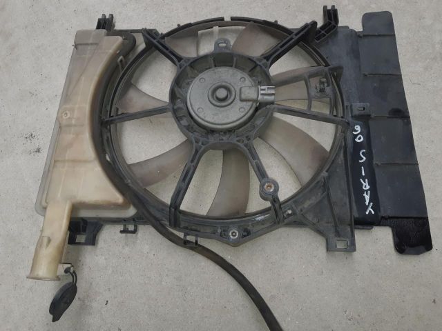 bontott TOYOTA YARIS Hűtőventilátor