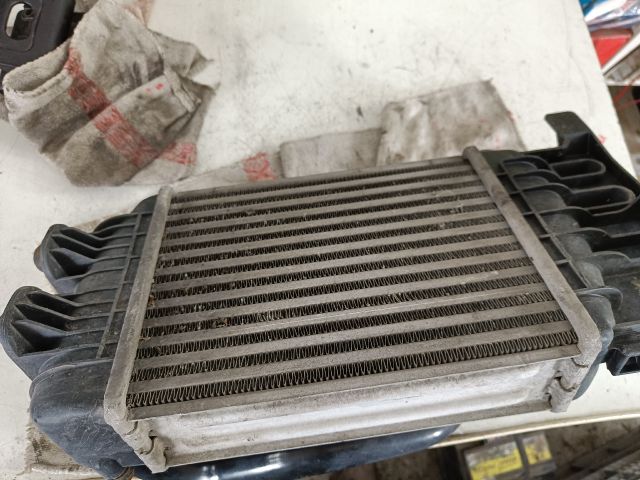 bontott TOYOTA YARIS Intercooler
