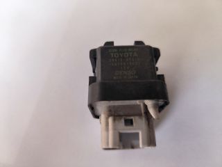 bontott TOYOTA YARIS Izzító Relé