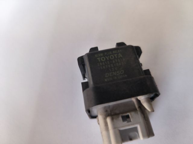 bontott TOYOTA YARIS Izzító Relé