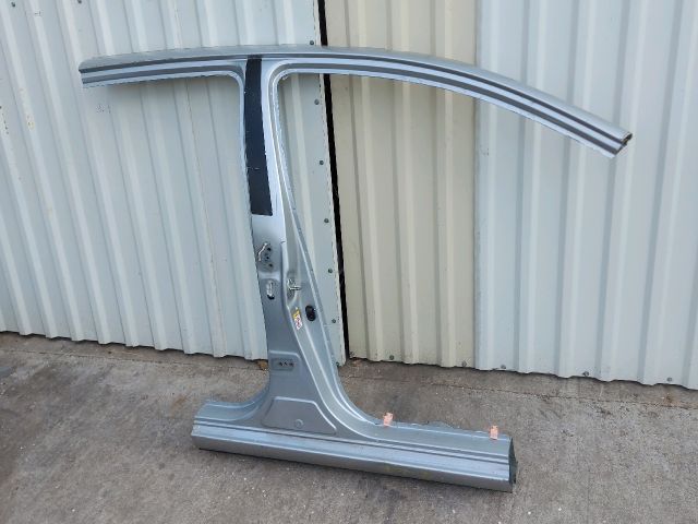 bontott TOYOTA YARIS Jobb B Oszlop