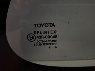 bontott TOYOTA YARIS Jobb C Oszlop Oldalablak Üveg