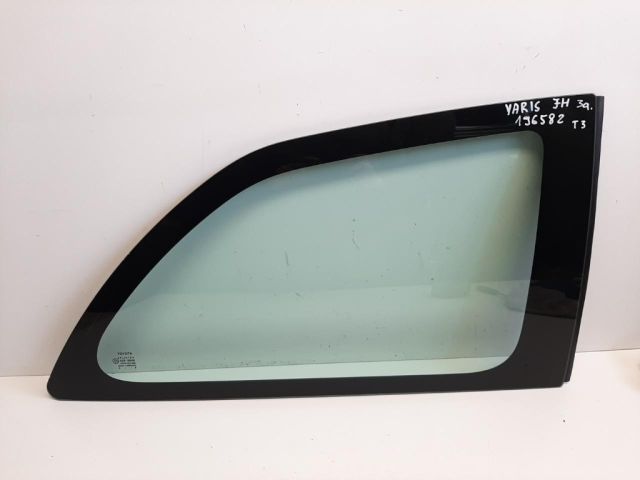 bontott TOYOTA YARIS Jobb C Oszlop Oldalablak Üveg
