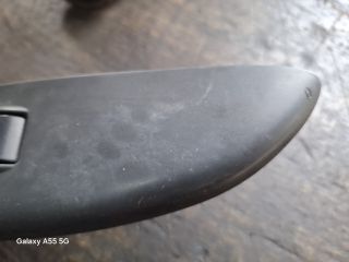 bontott TOYOTA YARIS Jobb első Ablakemelő Kapcsoló