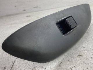 bontott TOYOTA YARIS Jobb első Ablakemelő Kapcsoló