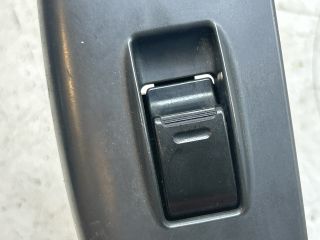 bontott TOYOTA YARIS Jobb első Ablakemelő Kapcsoló