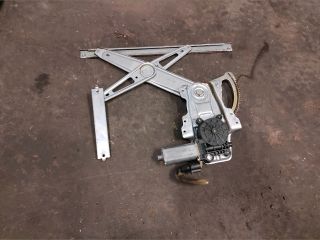 bontott TOYOTA YARIS Jobb első Ablakemelő Szerkezet (Elektromos)