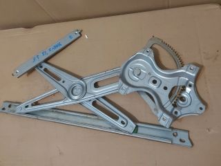 bontott TOYOTA YARIS Jobb első Ablakemelő Szerkezet (Elektromos)