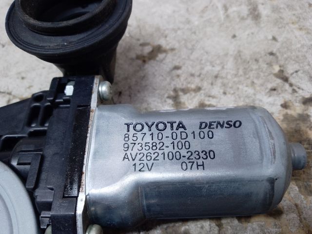 bontott TOYOTA YARIS Jobb első Ablakemelő Szerkezet (Elektromos)