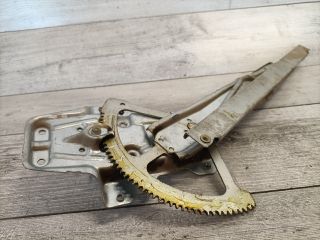 bontott TOYOTA YARIS Jobb első Ablakemelő Szerkezet (Mechanikus)